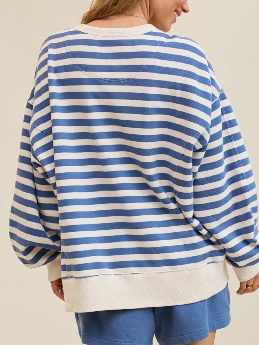 NWT - Size XL - Blue & White Striped Aerie Go-To Crewneck Sweatshirt - Picture 2 of 4